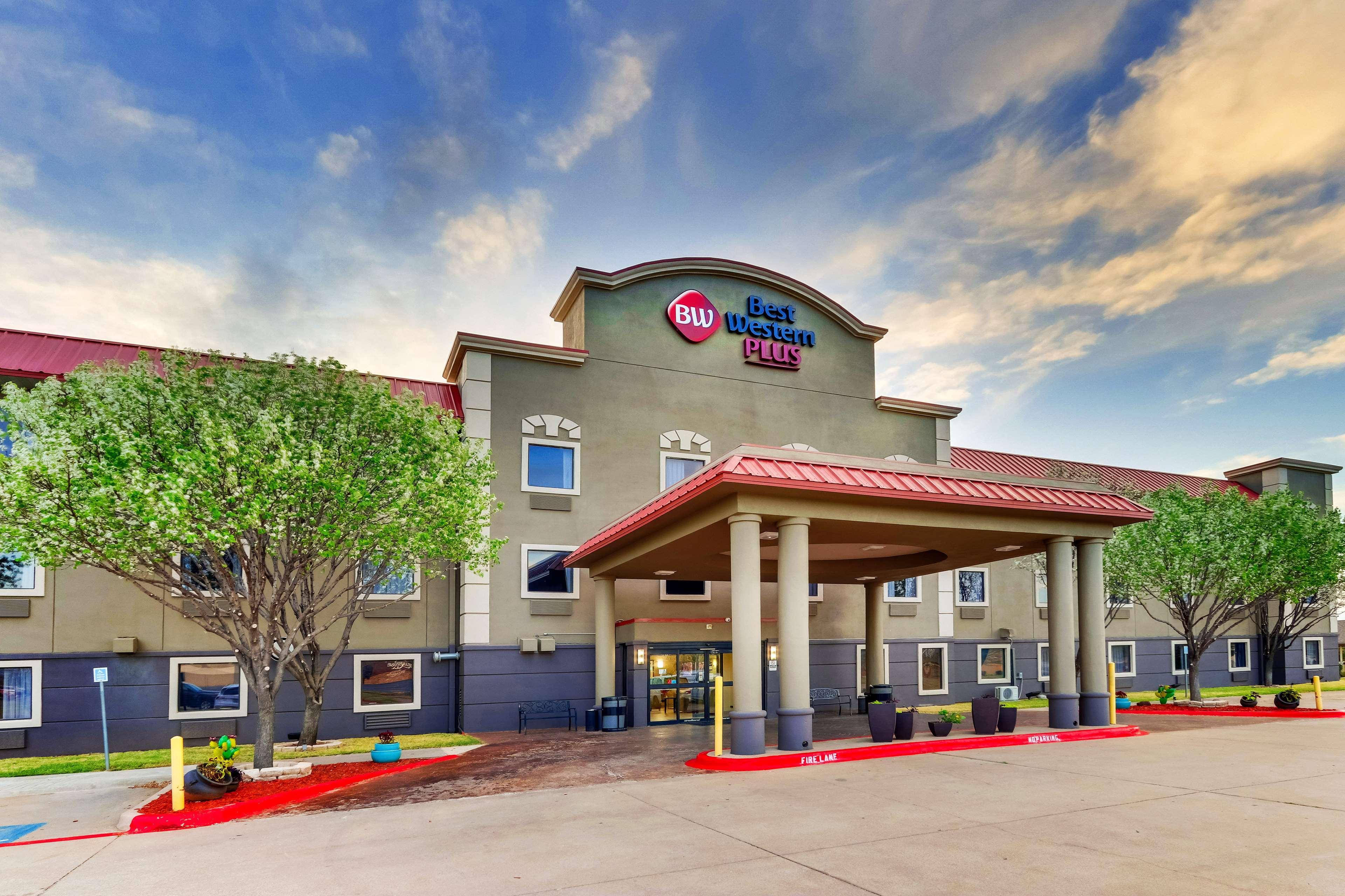 Best Western Plus University Inn & Suites Wichita Falls Kültér fotó